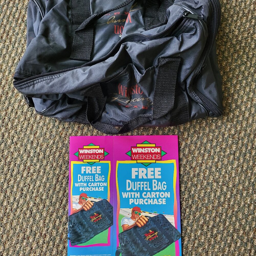 Vintage Winston Cigarettes Duffel Bag Racing Team Gym Bag Nice Triangular NEW T7